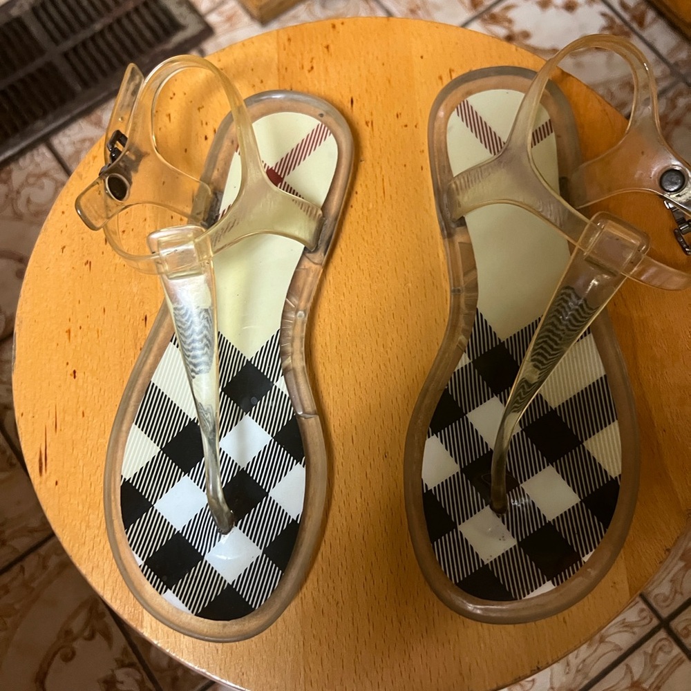 Kids shoes